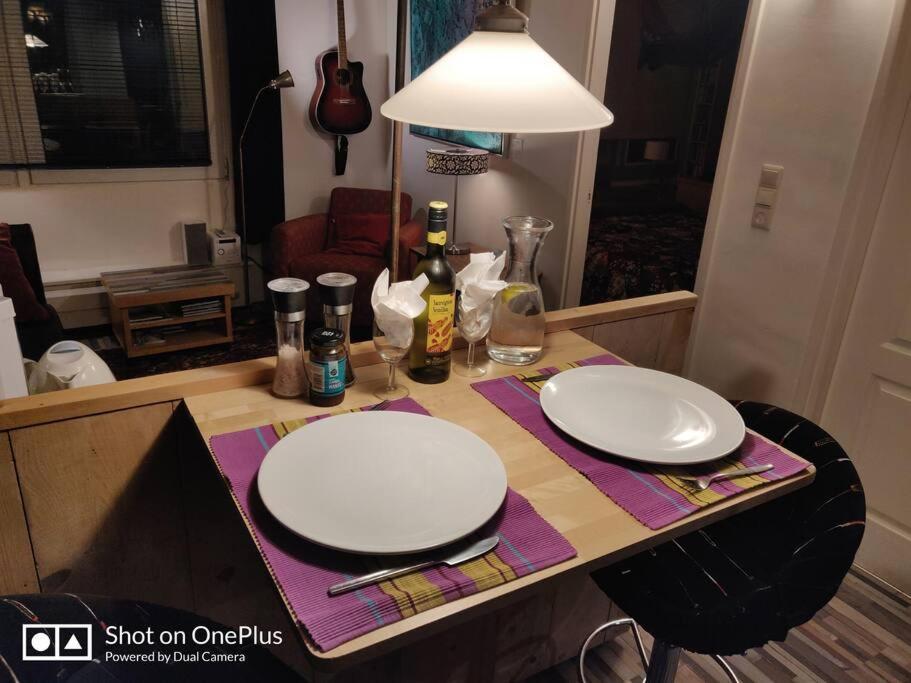 بروك إن ووترلاند Out Of Amsterdam, River Apartment Close To City المظهر الخارجي الصورة