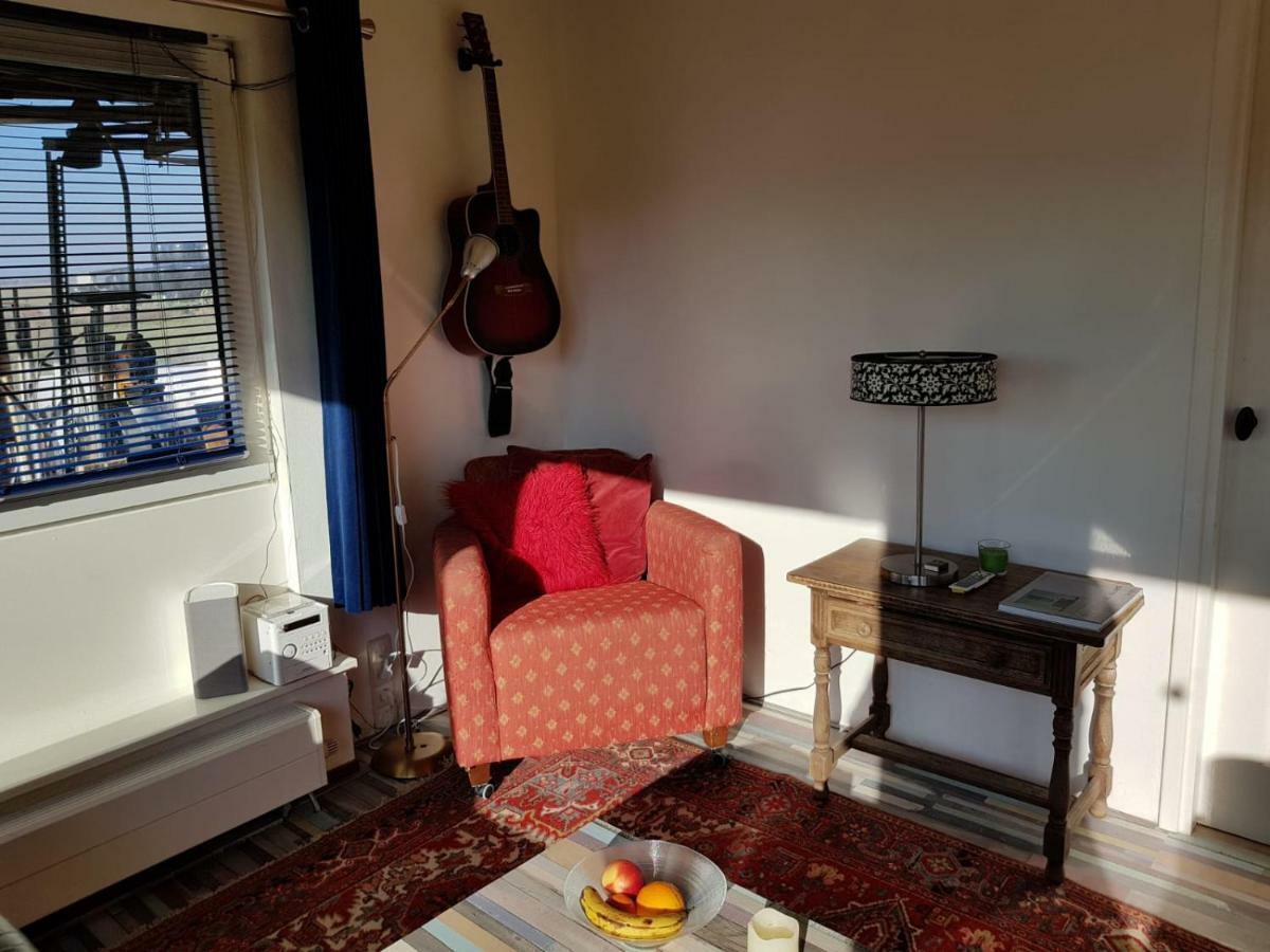 بروك إن ووترلاند Out Of Amsterdam, River Apartment Close To City المظهر الخارجي الصورة
